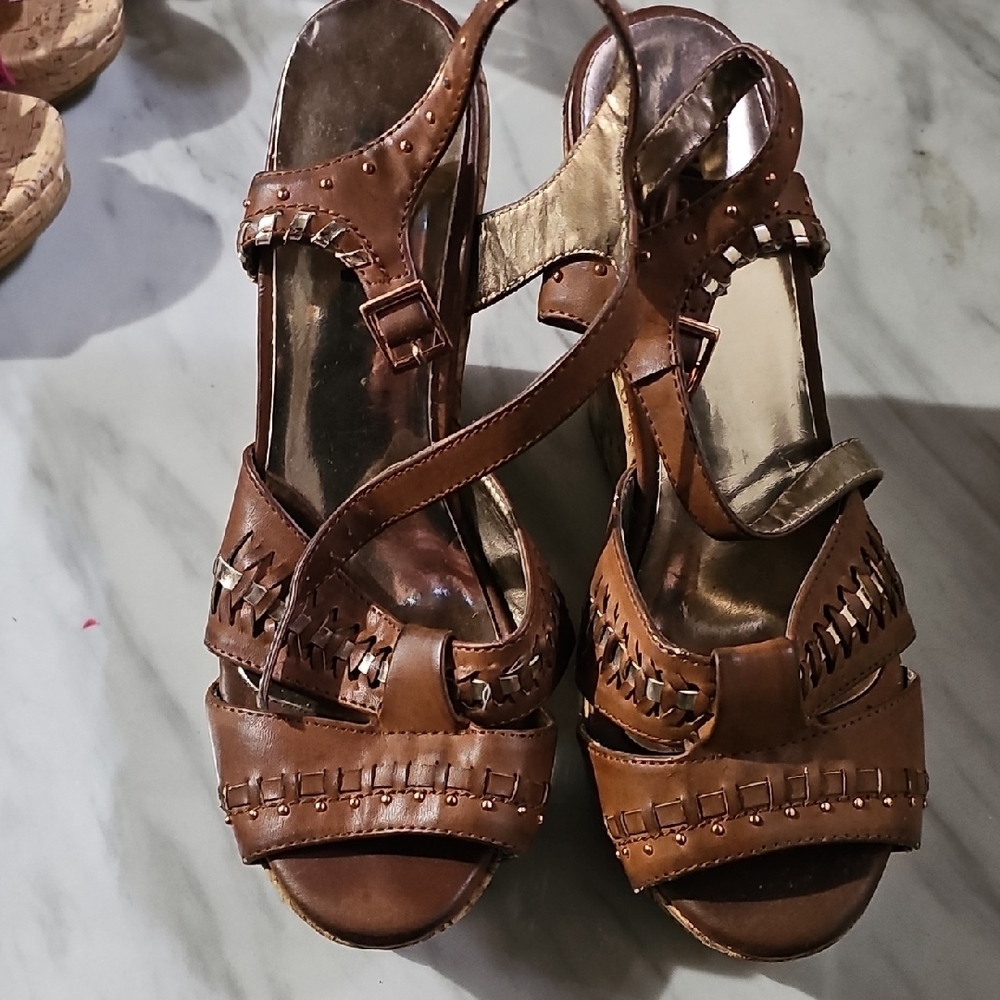 Soda Brown Sandals with Woven Detailing